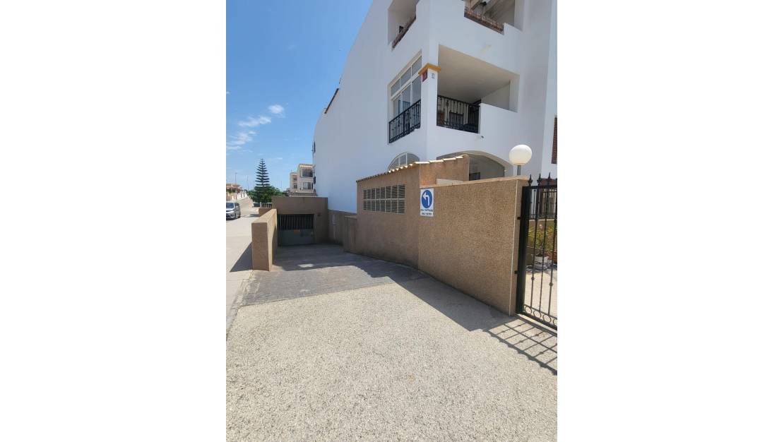 Alquiler corta estancia - Garaje - Orihuela - Los Balcones Y los Altos