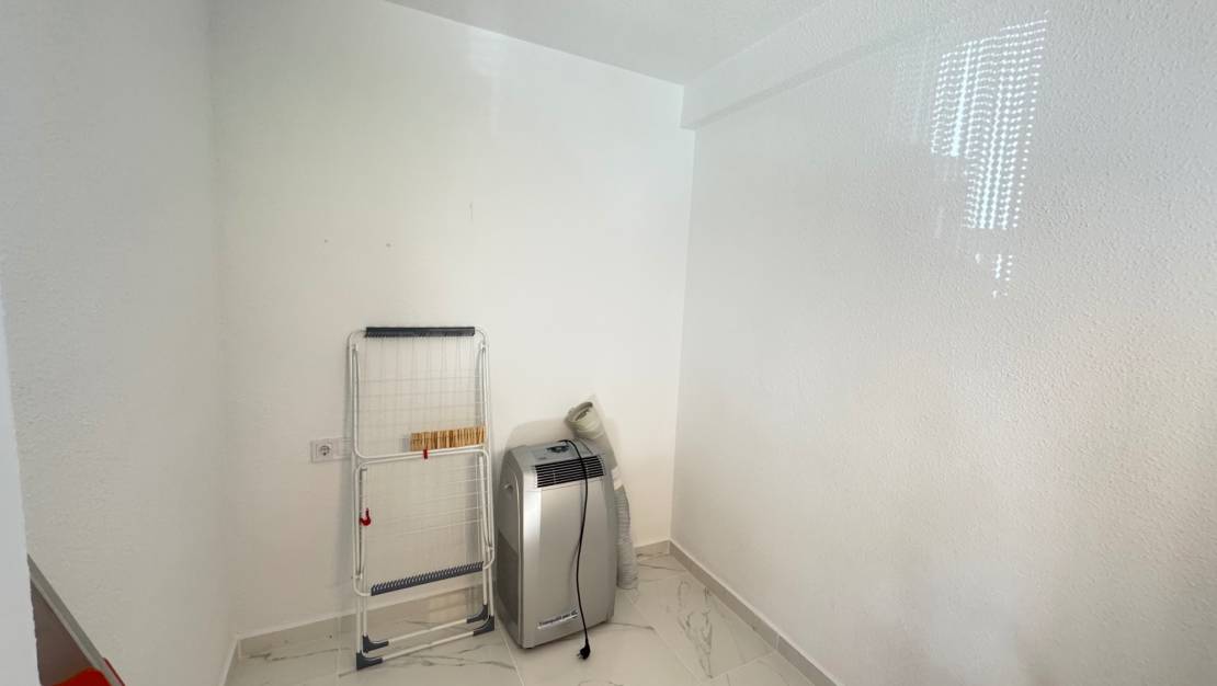 Alquiler larga estancia - Apartamento - La Mata