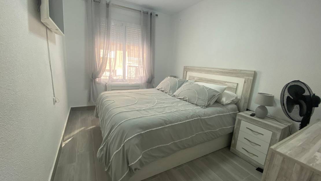 Alquiler larga estancia - Apartamento/Piso - Torrevieja