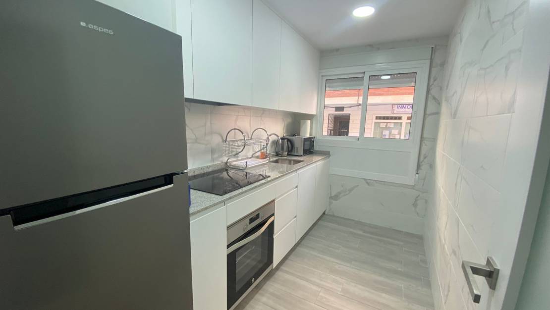 Alquiler larga estancia - Apartamento/Piso - Torrevieja