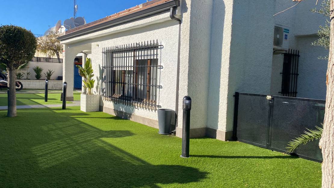 Alquiler larga estancia - Detached Villa - San Miguel de Salinas