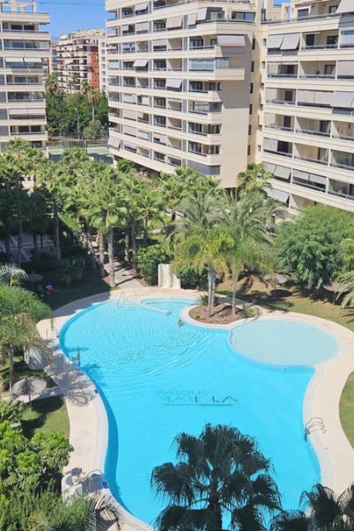 Apartment - Sale - Alicante - Alicante Centro