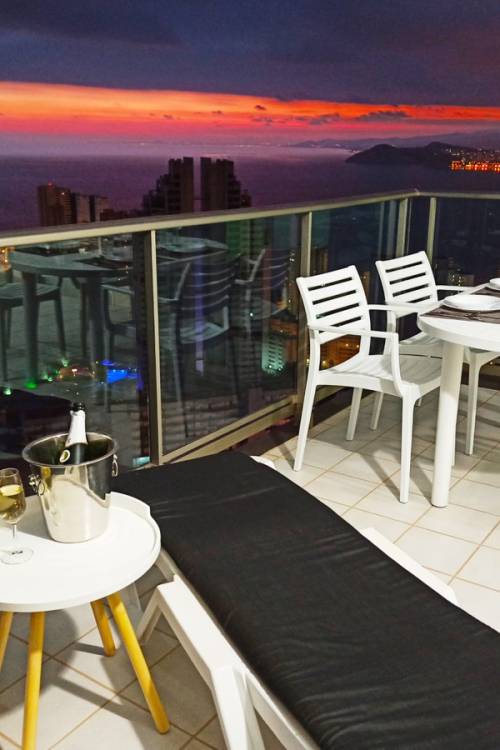 Apartment - Sale - Benidorm - Benidorm Centro