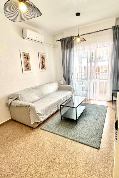 Apartment - Sale - Guardamar del Segura - Pueblo