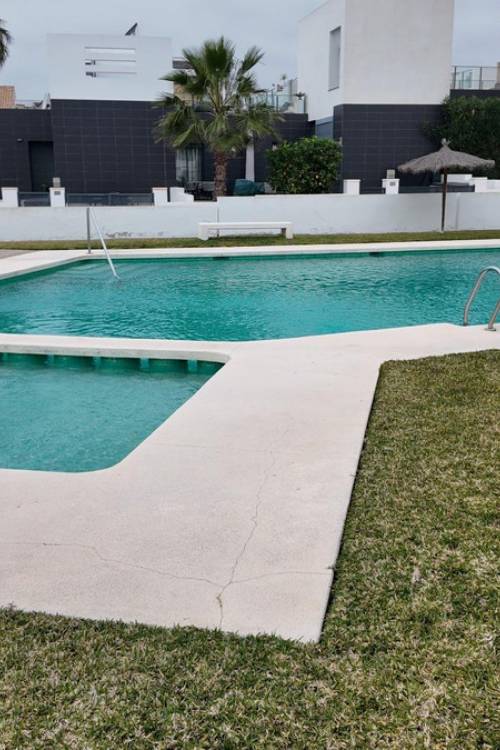 Apartment - Sale - Orihuela - Orihuela Costa