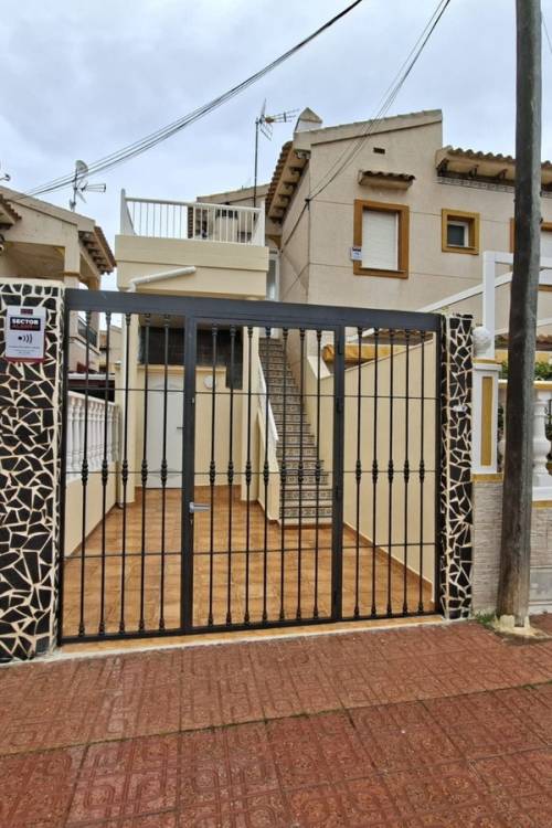 Apartment - Sale - Orihuela - Punta Prima