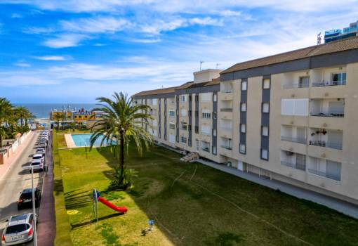 Apartment - Sale - Orihuela - Punta Prima