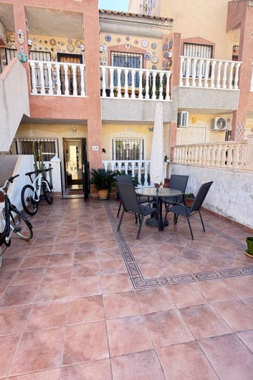 Apartment - Sale - Orihuela - Villamartin