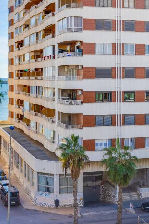 Apartment - Sale - Torrevieja - Acequion