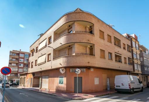 Apartment - Sale - Torrevieja - Centro - Muelle Pesquero