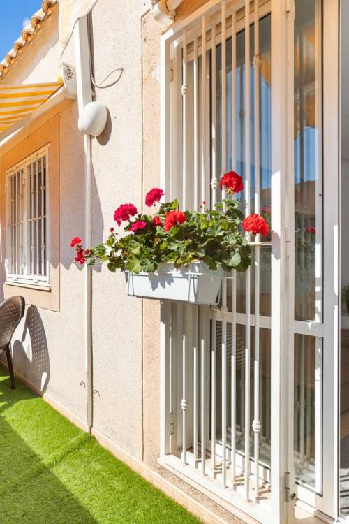 Apartment - Sale - Torrevieja - Centro