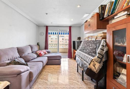 Apartment - Sale - Torrevieja - Centro