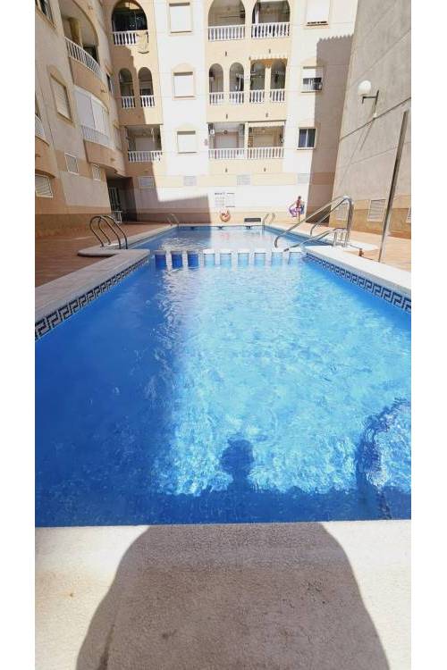 Apartment - Sale - Torrevieja - Centro