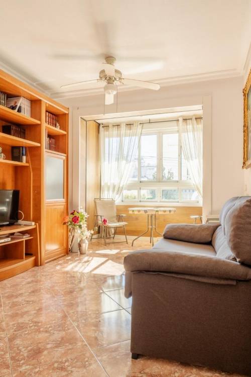 Apartment - Sale - Torrevieja - Centro