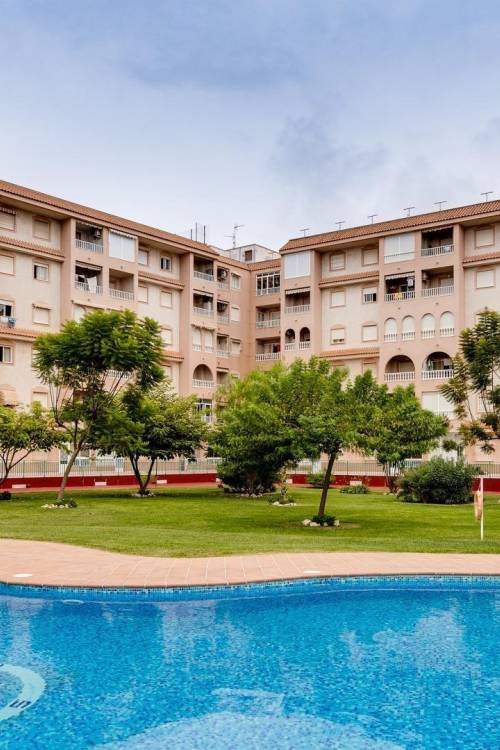 Apartment - Sale - Torrevieja - Centro