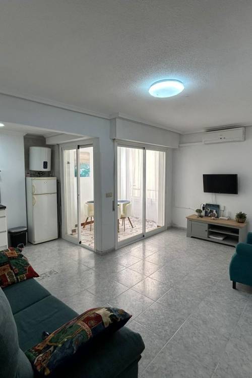 Apartment - Sale - Torrevieja - Estacion de autobuses