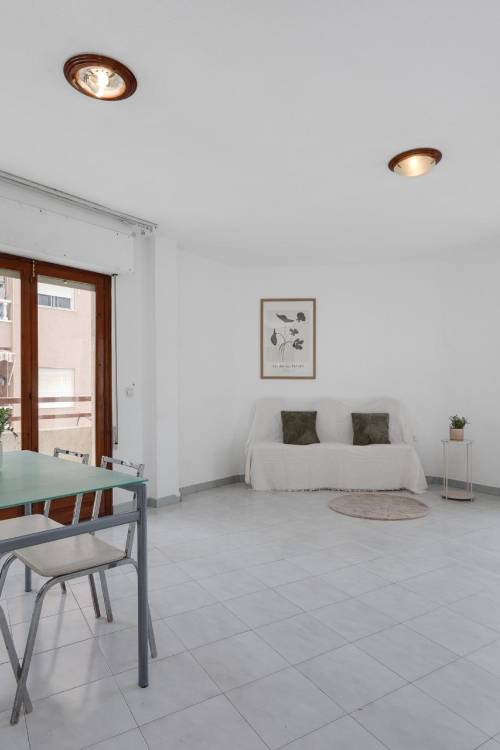 Apartment - Sale - Torrevieja - Estacion de autobuses