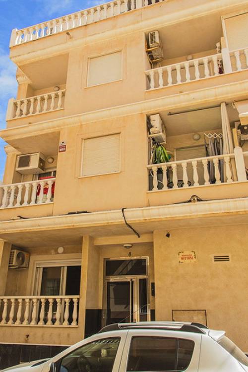 Apartment - Sale - Torrevieja - La Mata