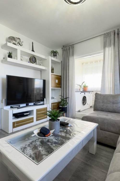 Apartment - Sale - Torrevieja - La Mata