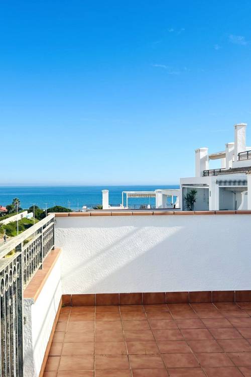 Apartment - Sale - Torrevieja - Playa De La Mata