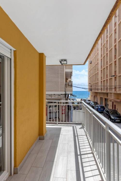 Apartment - Sale - Torrevieja - Playa del Cura