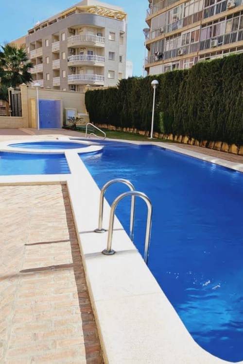 Apartment - Sale - Torrevieja - Playa del Cura