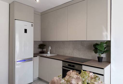 Apartment - Sale - Torrevieja - RO-54589