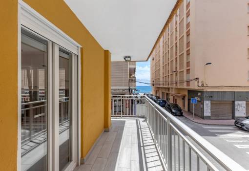 Apartment - Sale - Torrevieja - RO-59969