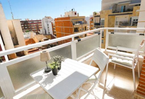 Apartment - Sale - Torrevieja - RO--60879