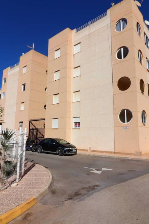 Apartment - Sale - Torrevieja - San Luis