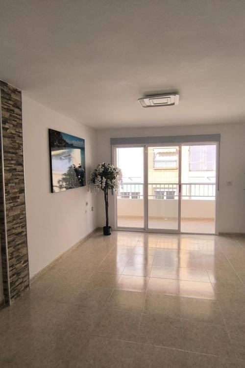 Apartment - Sale - Torrevieja - Torrevieja Centro