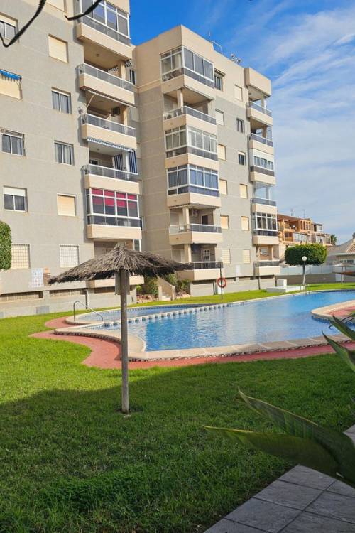 Apartment - Sale - Torrevieja - Torrevieja Centro