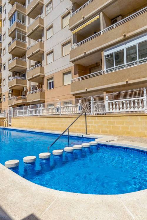 Apartment - Sale - Torrevieja - Torrevieja Centro