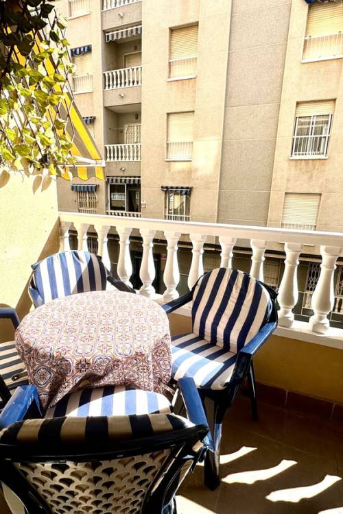 Apartment - Sale - Torrevieja - Torrevieja Centro