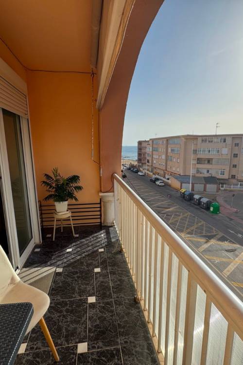 Apartment - Sale - Torrevieja - Torrevieja Centro