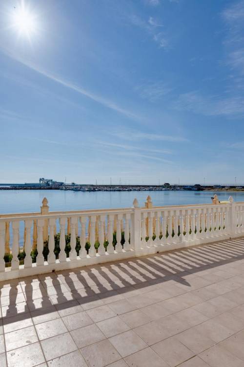 Apartment - Sale - Torrevieja - Torrevieja Centro