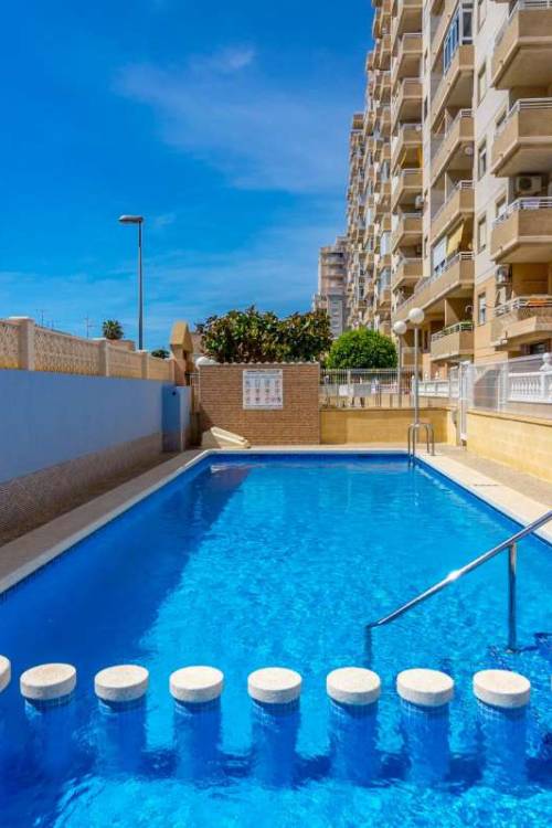 Apartment - Sale - Torrevieja - Torrevieja Centro