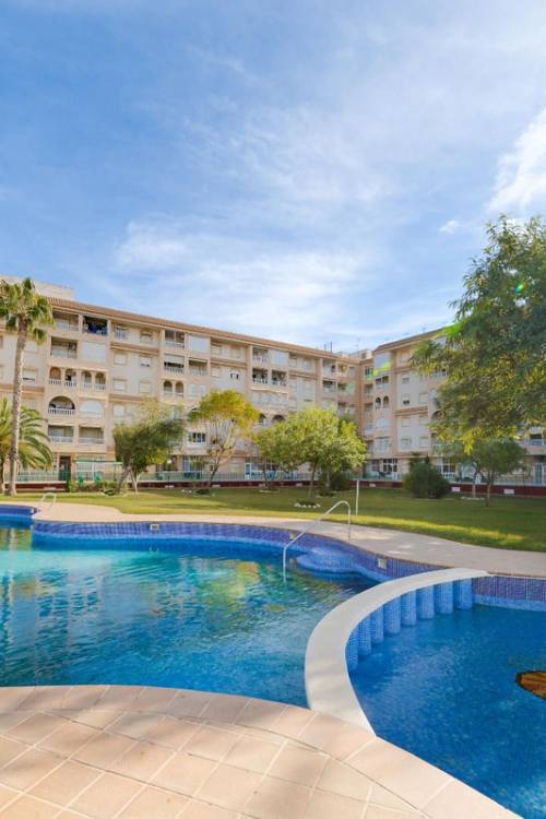 Apartment - Sale - Torrevieja - Torrevieja Centro