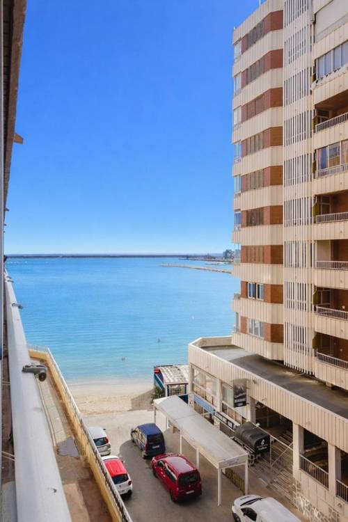 Apartment - Sale - Torrevieja - Torrevieja Centro