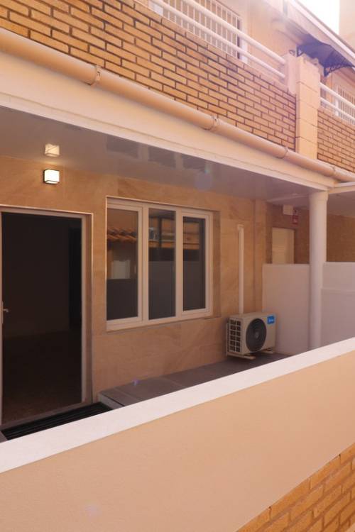 Apartment - Sale - Torrevieja - Torrevieja Centro