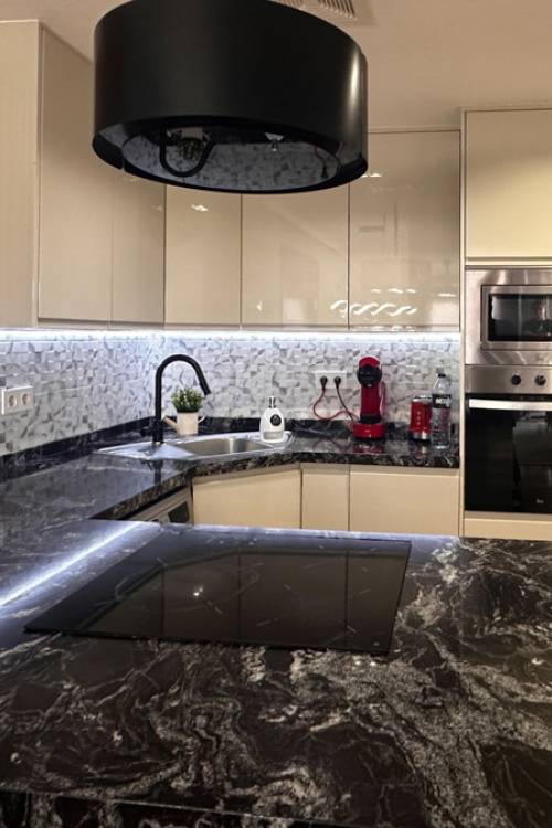 Apartment - Sale - Torrevieja - Torrevieja Centro
