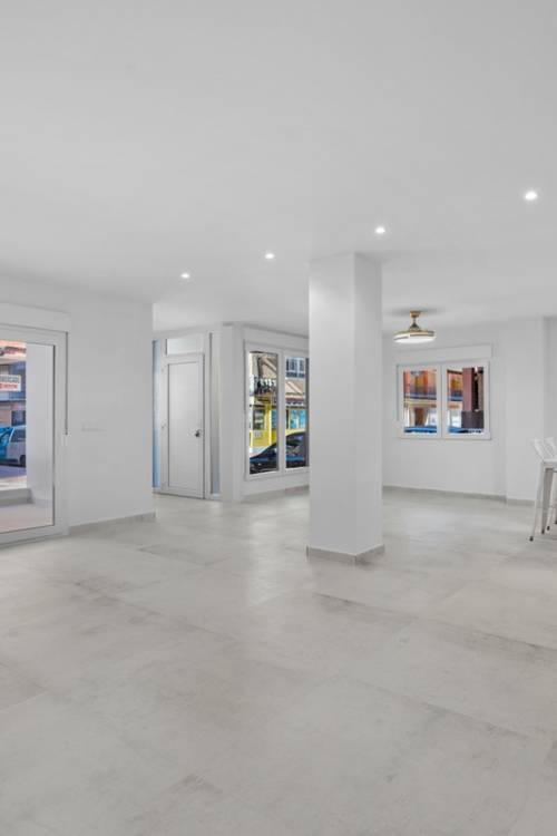 Apartment - Sale - Torrevieja - Torrevieja Centro