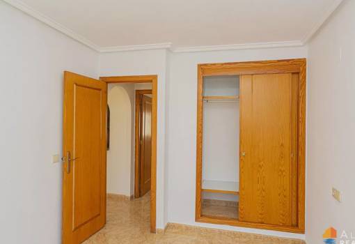 Apartment - Sale - Torrevieja - Torrevieja Centro