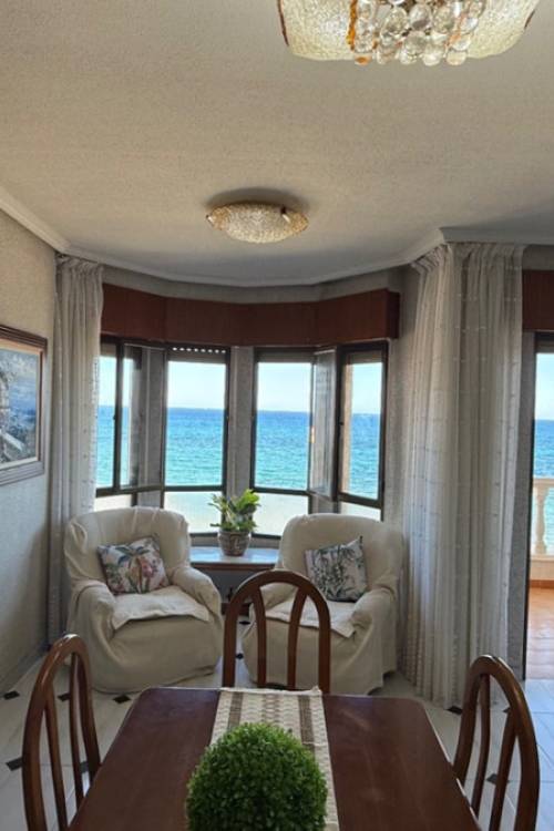 Apartment - Sale - Torrevieja - Torrevieja Centro