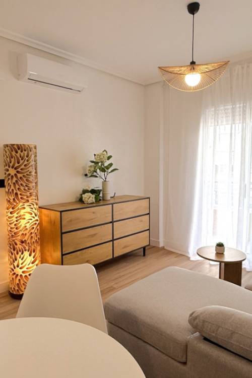 Apartment - Sale - Torrevieja - Torrevieja Centro