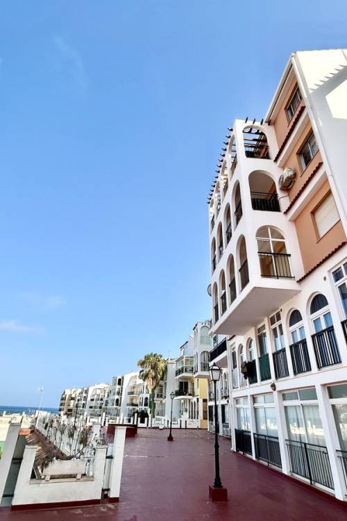 Apartment - Sale - Torrevieja - Torrevieja Centro