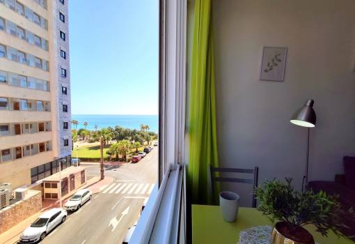 Apartment - Sale - Torrevieja - Torrevieja Centro