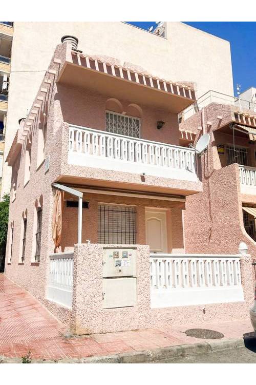 Apartment - Sale - Torrevieja - Torrevieja Centro