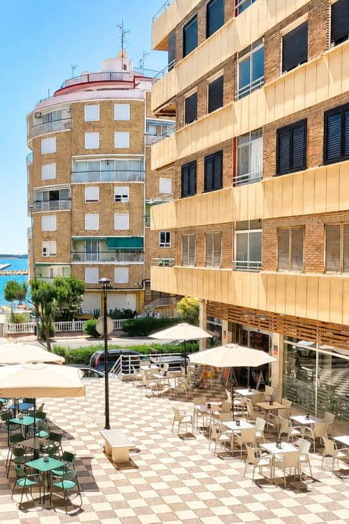 Apartment - Sale - Torrevieja - Torrevieja Centro