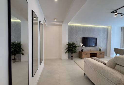 Apartment - Sale - Torrevieja - Torrevieja Centro